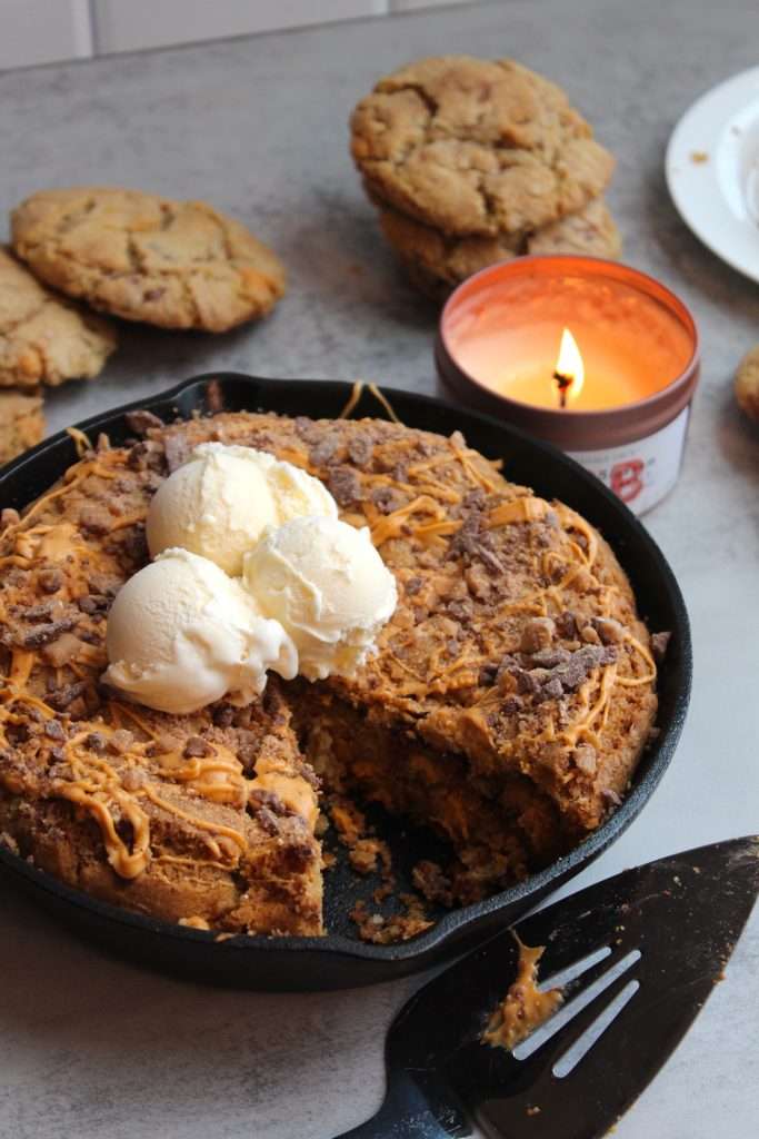 Brown Butter, Toffee, Butterscotch, Oatmeal Skillet Cookie | The Squeaky Mixer